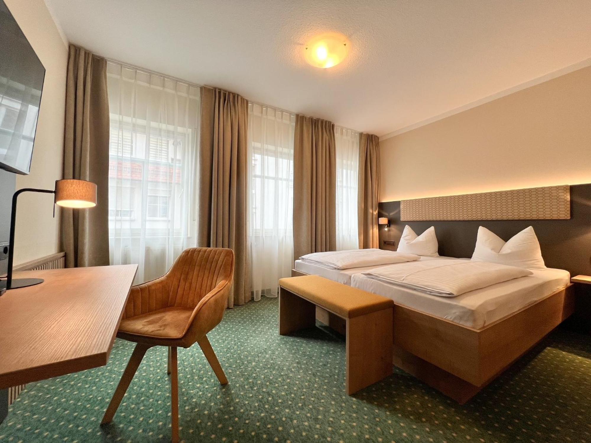 Stadthotel Muenze Bad Mergentheim Exterior foto